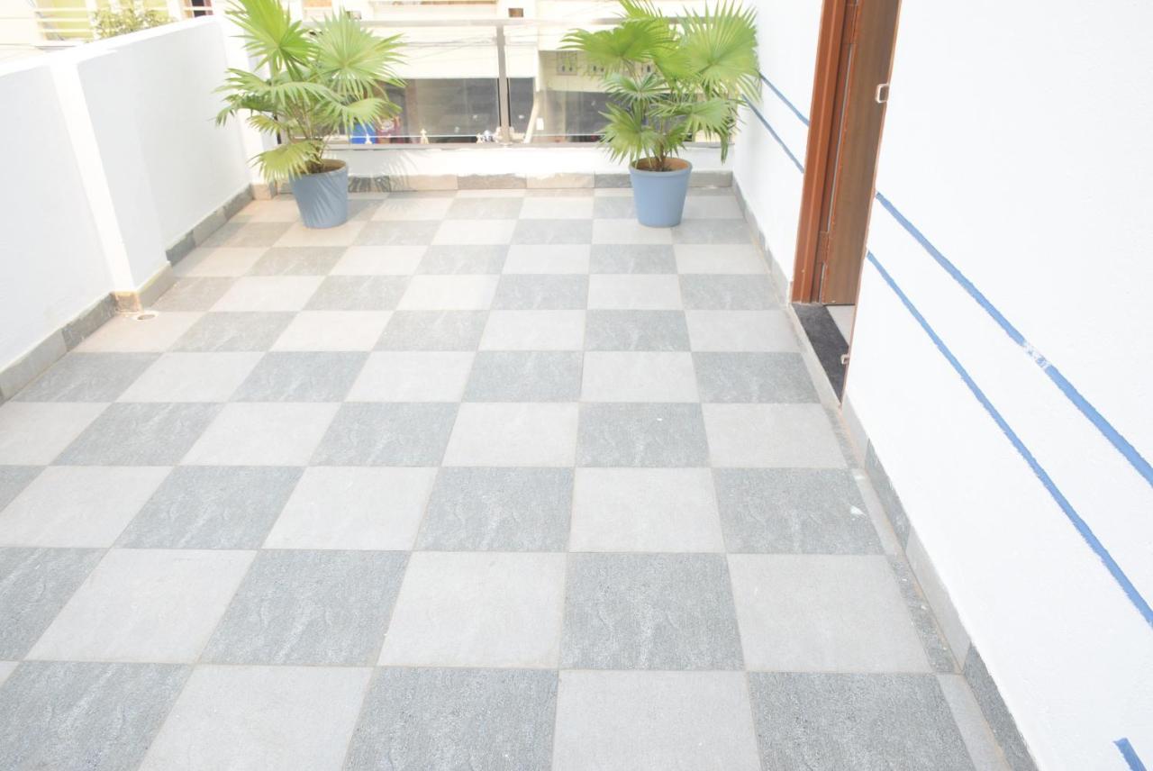 The Autumn Leaves Bhopal Bed & Breakfast Exterior photo